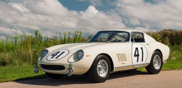 Оценка: $5 милиона – $7 милиона

Северноамериканският състезателен отбор на Луиджи Кинети (NART) беше може би най-важният частен отбор, подкрепян от Ferrari. Този 275GTB/4 беше голяма част от  успеха, тъй като спечели своя клас на изтощителните 24 часа на Дейтона през 1969 г., с Рикардо Родригес и състезателния журналист Сам Поузи зад волана.  Автомобилът идва със сертификат на Ferrari за неговата оригиналност и е старателно възстановен до печелившата състезателна спецификация Daytona.